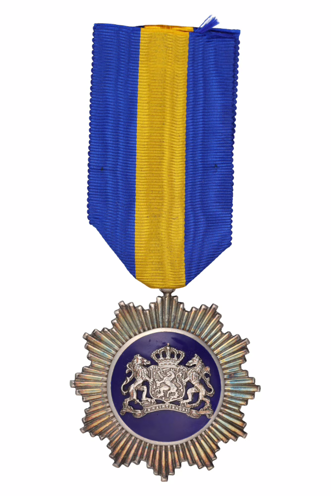 Ster voor Trouw en Verdienste, zilveren ster