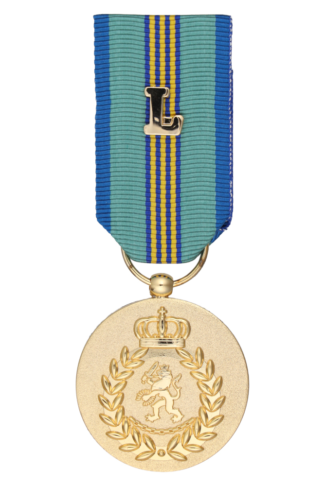Medaille voor Trouwe en Langdurige Dienst bij de Douane voorzijde onderscheiding uit 2022 met gesp L voor 50 jaar trouwe dienst