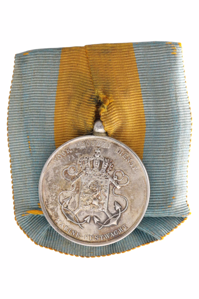 Onderscheidingsteken voor Langdurige, Eerlijke en Trouwe Dienst bij de Marine Reserve