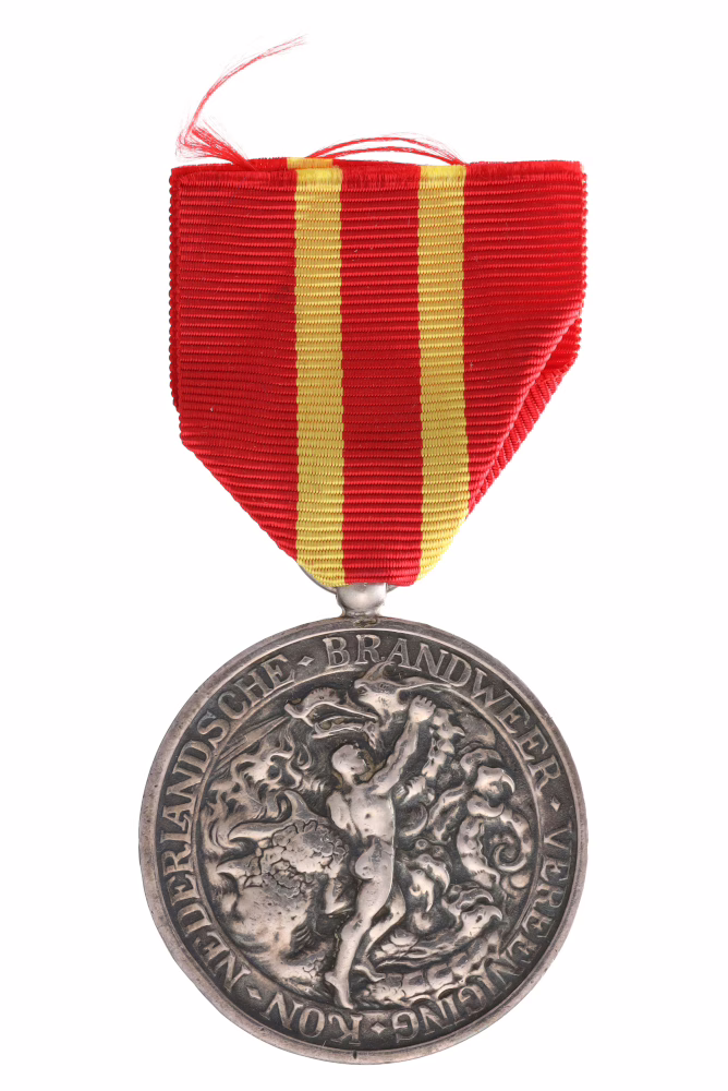 Medaille voor Trouwe Brandweerdienst van de Koninklijke Nederlandse Brandweervereniging